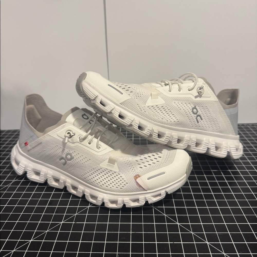On cloud 6 Coast Women’s